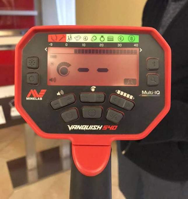 Minelab Vanquish 540