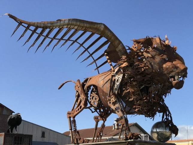 Expensive & beautiful scrap metal (just have a look)