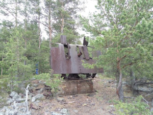 War cop Bolshoi Tyuters Island photo finds of WWII equipment Wehrmacht SS war