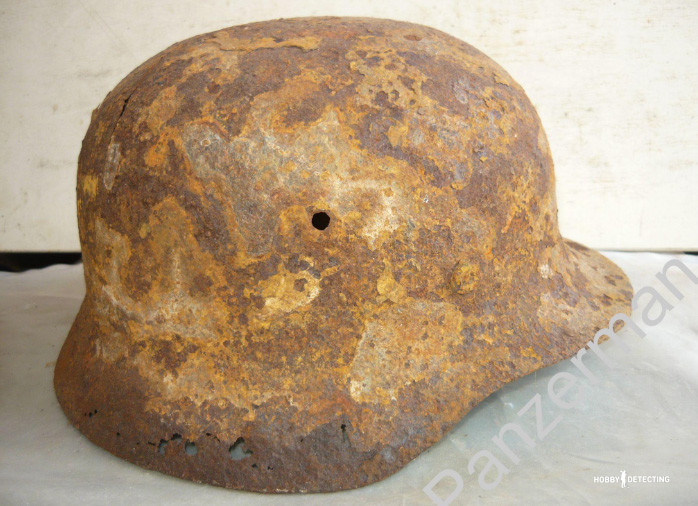 German helmets (detection of finds)