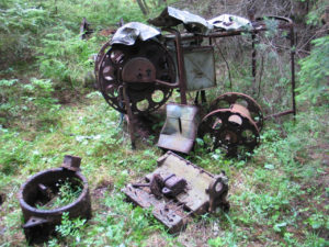 War cop Bolshoi Tyuters Island photo finds of WWII equipment Wehrmacht SS war