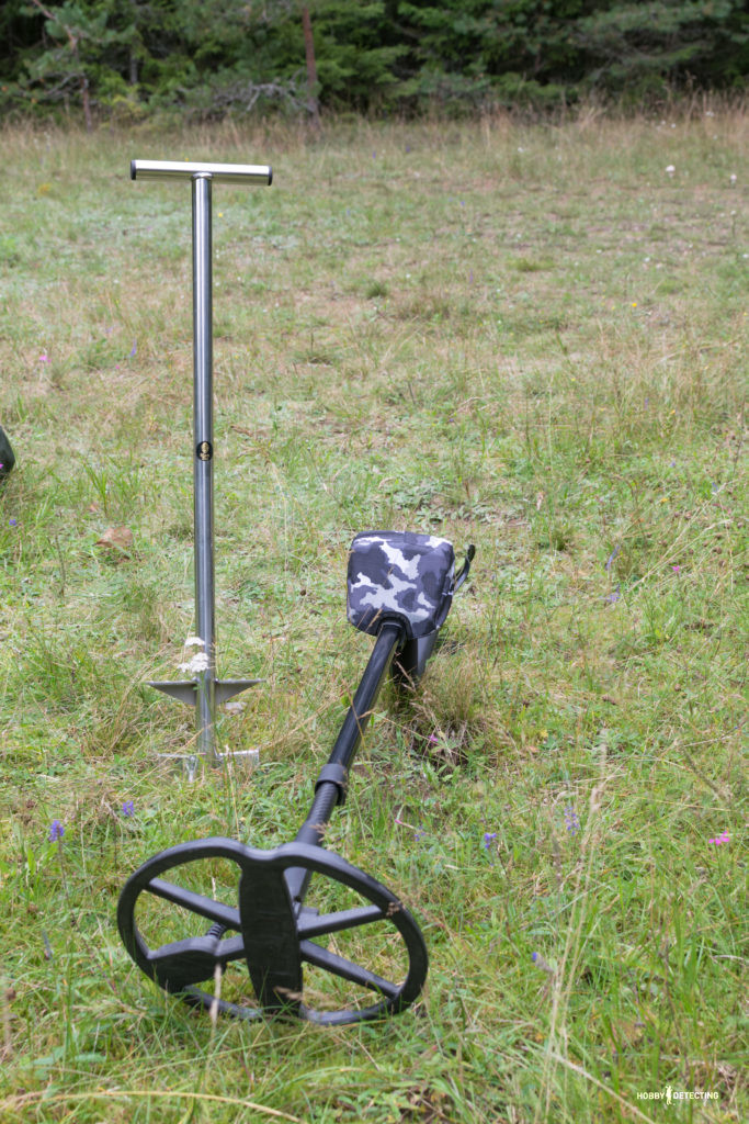 Minelab E-Trac is an outdated, but serious professional device for digging! (Our review+)