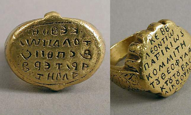 roman-and-byzantine-gold-signet-rings-super-finds-03