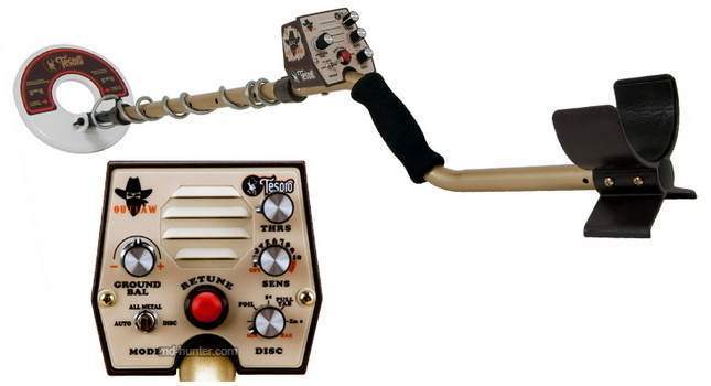 Tesoro Outlaw metal detector