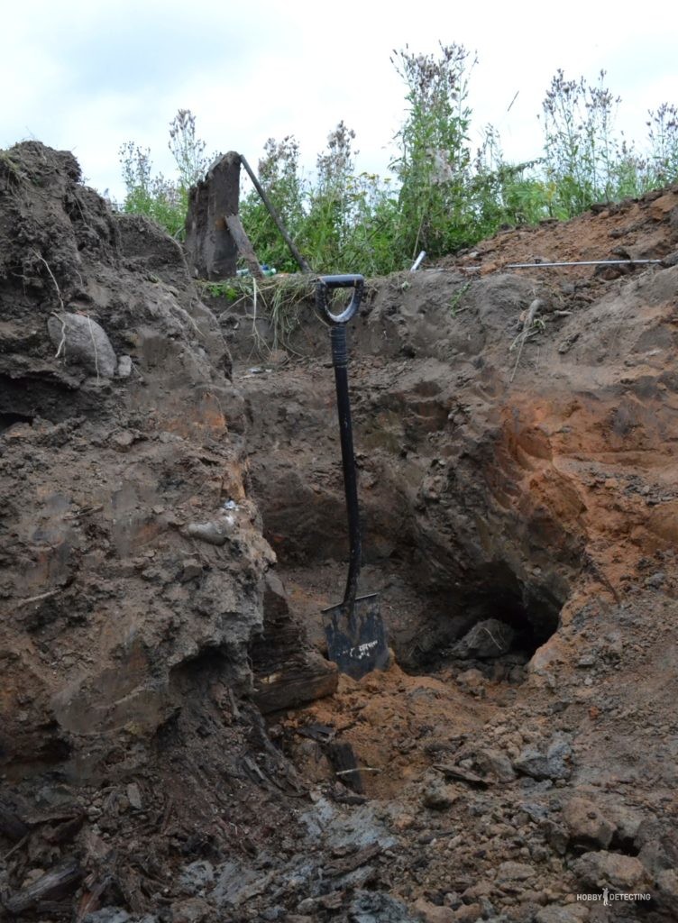 Pit of the SS dugout! (Competitive history of a digger, a cop in the war)