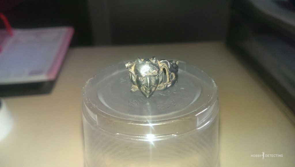 MYSTERIOUS RING WITH THE HEAD OF THE DEvil (Identification of finds)