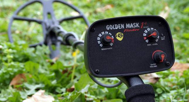 Golden Mask 1 Plus HF metal detector